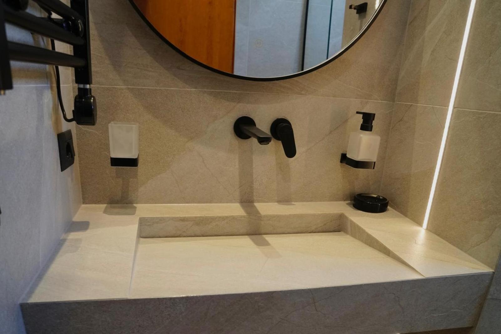 Jon'S Penthouse Apartman Saranda Kültér fotó